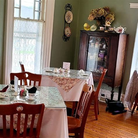 Dining room at The Tea Trolley near Havre de Grace, Maryland