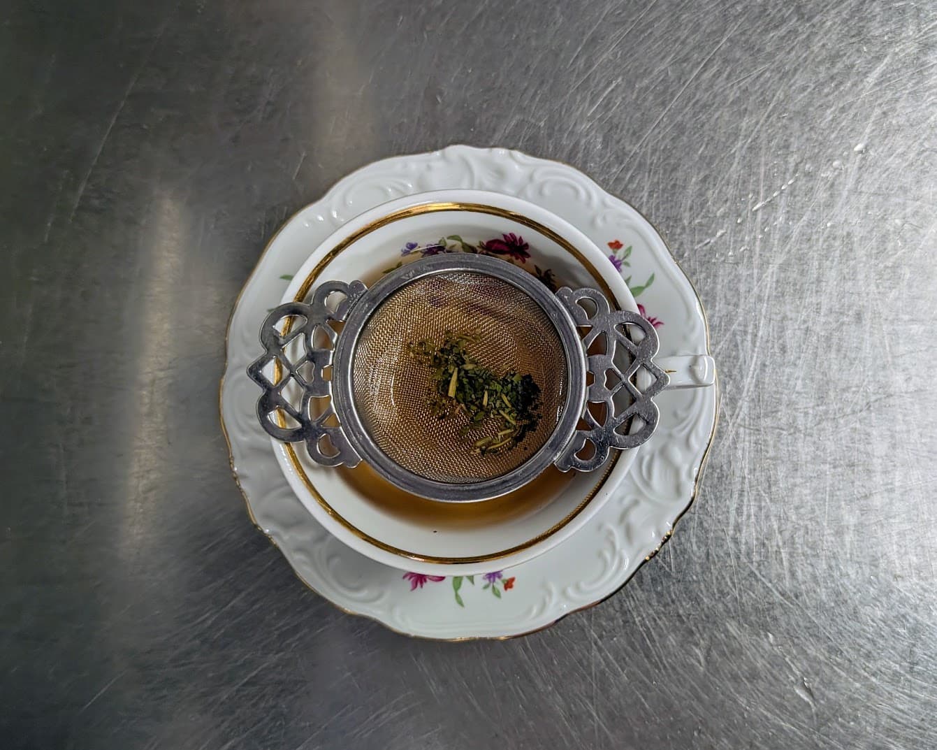 Measuring loose leaf tea