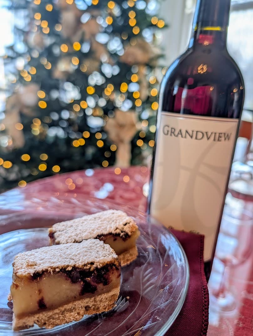 Wine and dessert pairing at a special tea event