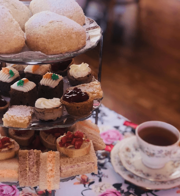 Traditional Tea Etiquette